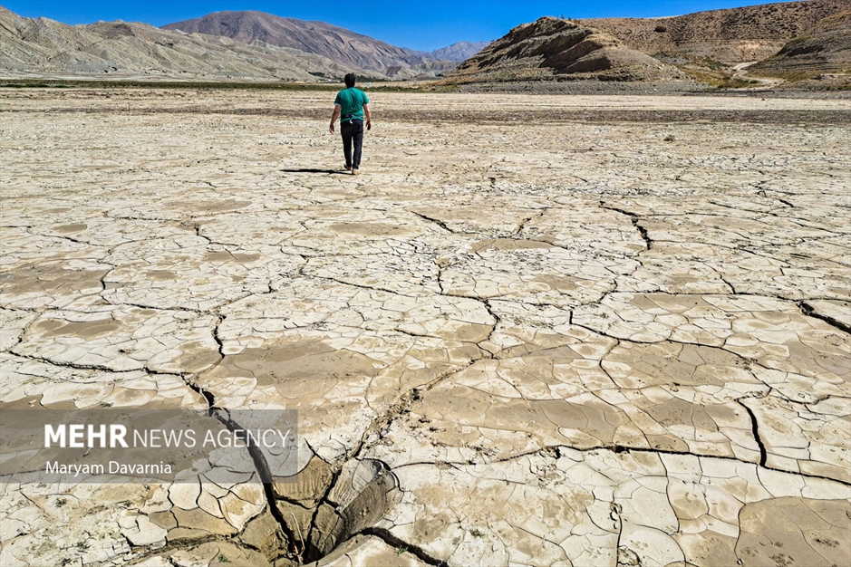 خشک شدن سد بارزو شیروان