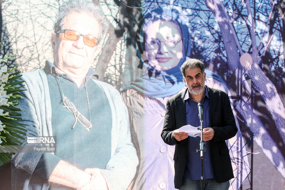 تشییع پیکر «داریوش مهرجویی» و «وحیده محمدی فر»