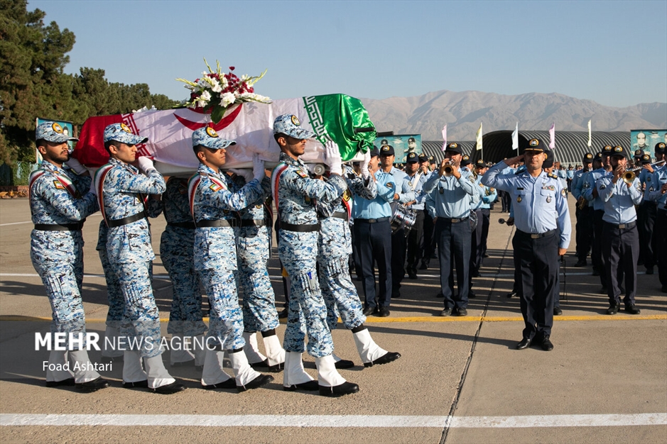 مراسم تشییع پیکر خلبان پیشکسوت محمود ضرابی