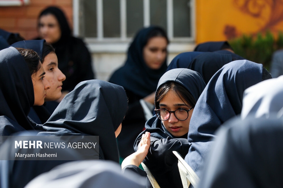 مراسم جشن عاطفه‌ها با حضور وزیر آموزش و پرورش