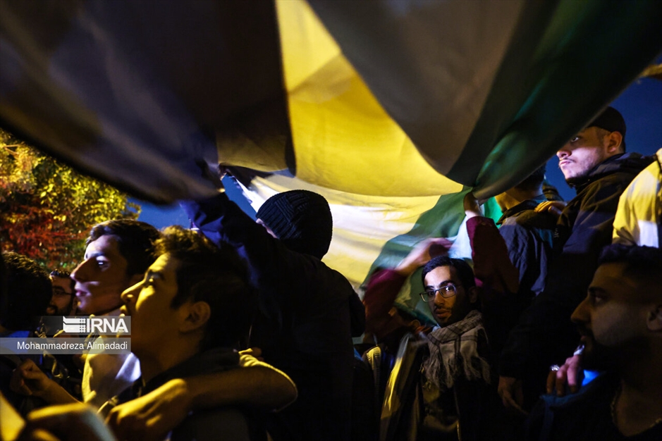 تجمع شبانه مردم در محکومیت جنایت جنگی رژیم صهیونیستی