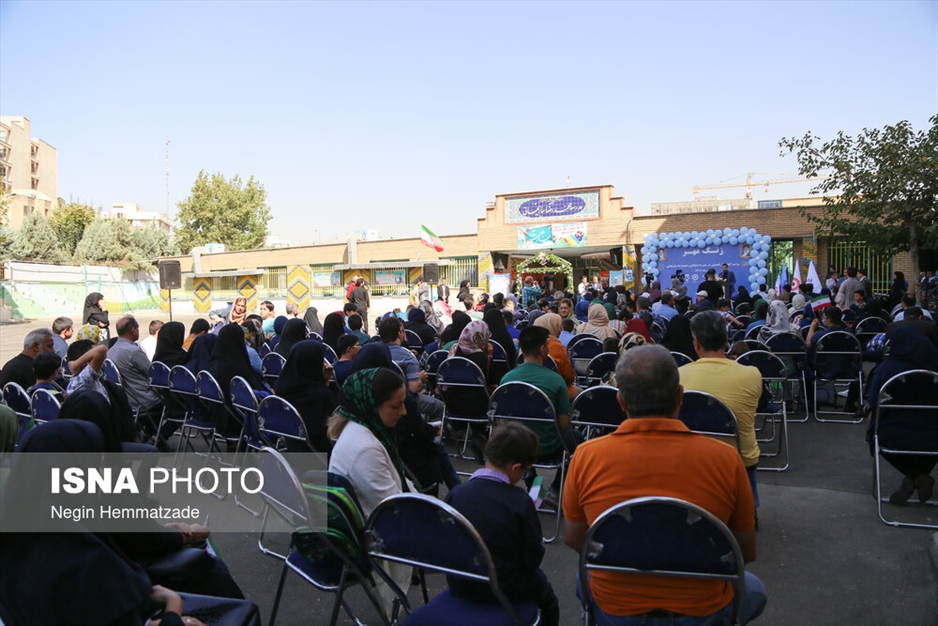 مراسم آغاز سال تحصیلی با حضور وزیر تعاون، کار و رفاه اجتماعی