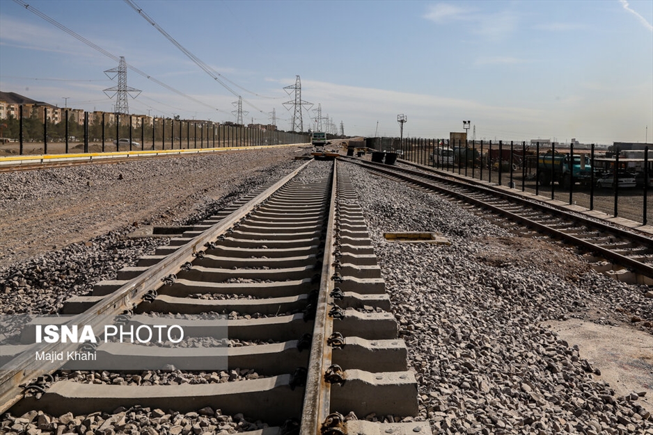 متروی پرند در ایستگاه پایانی افتتاح