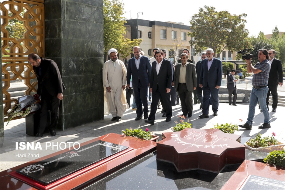 بازدید معاون اول رییس جمهور از پروژه‌های فناوری دانشگاه امام حسین علیه‌السلام