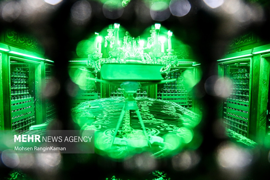 آیین تعویض پرچم حرم حضرت عبدالعظیم حسنی علیه‌السلام