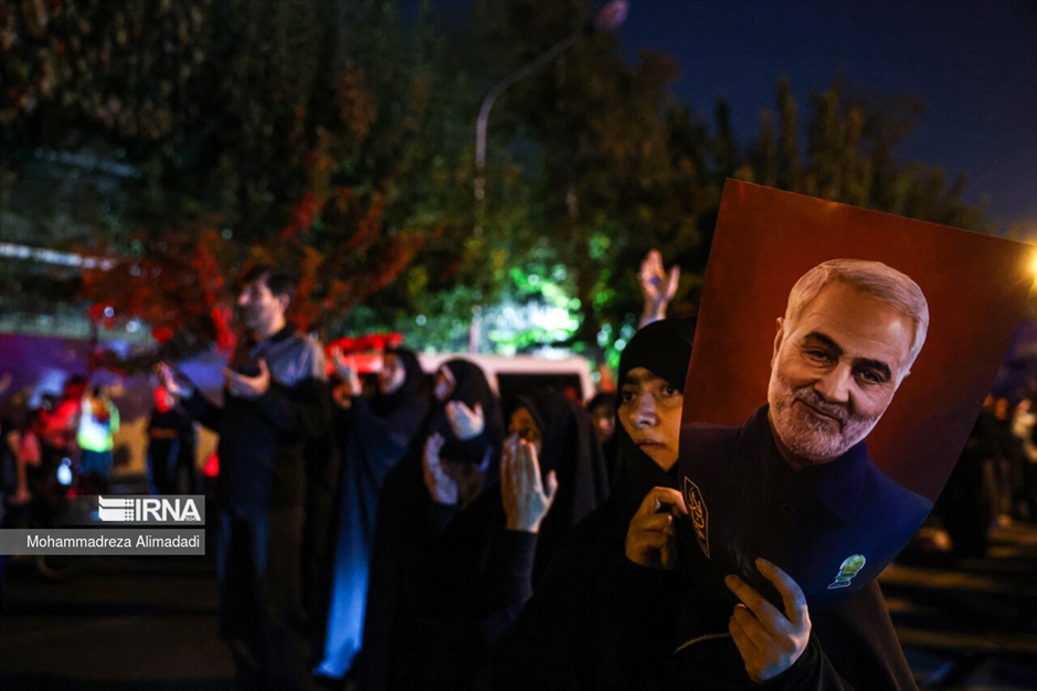 تجمع شبانه مردم در محکومیت جنایت جنگی رژیم صهیونیستی