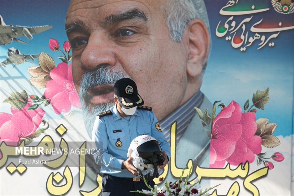 مراسم تشییع پیکر خلبان پیشکسوت محمود ضرابی