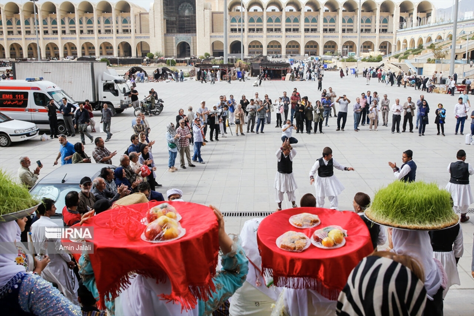نمایشگاه «روستا آباد»