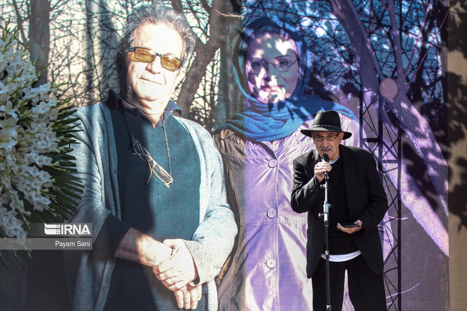 تشییع پیکر «داریوش مهرجویی» و «وحیده محمدی فر»