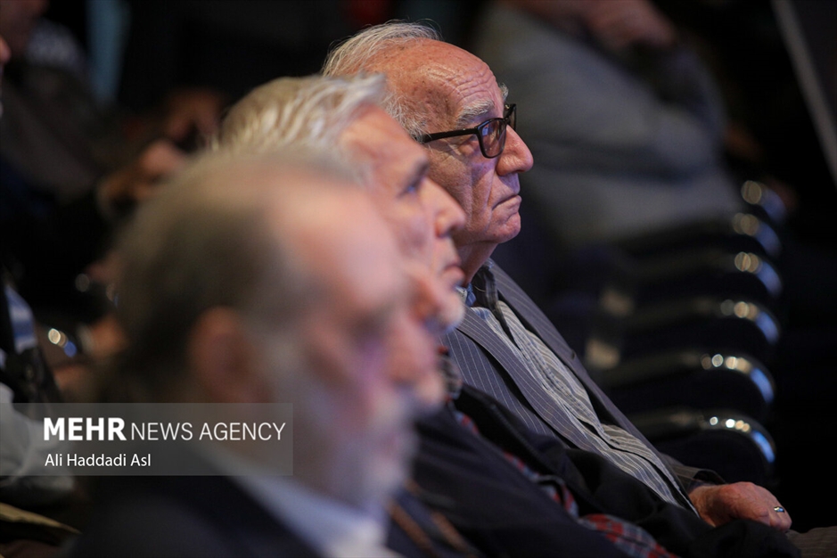 گردهمایی هنرمندان در حمایت از مردم مظلوم فلسطین