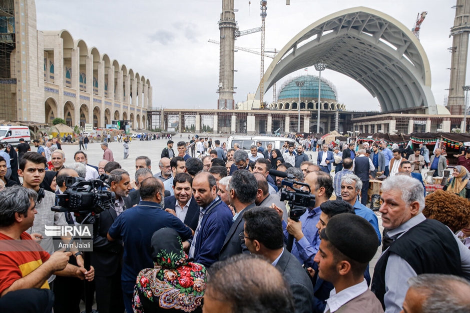 نمایشگاه «روستا آباد»