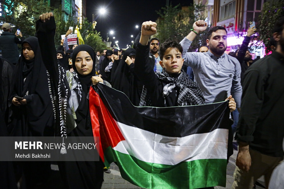 راهپیمایی قمی‌ها در محکومیت بمباران بیمارستان المعمدانی