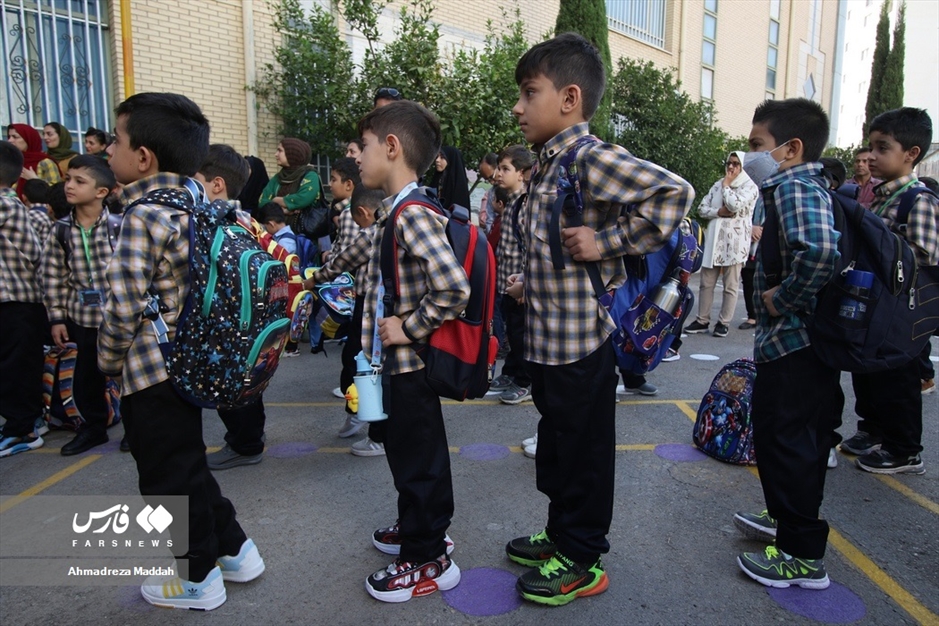 اولین روز مدرسه فرزند شهید مدافع حرم«داوود جعفری»