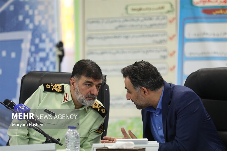 افتتاح طرح های فناورانه معاونت فناوری اطلاعات و ارتباطات فراجا