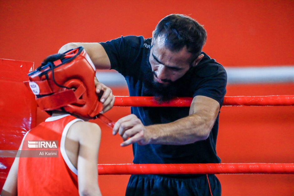 مسابقات بوکس خردسالان