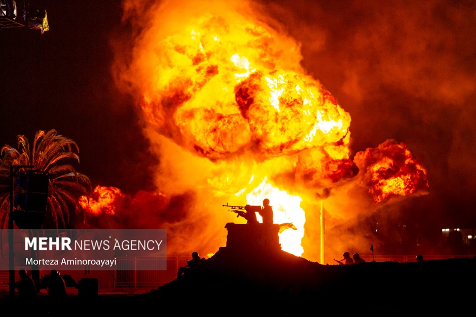 نمایش بزرگ میدانی «صدای پای عشق»