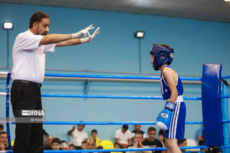 مسابقات بوکس خردسالان