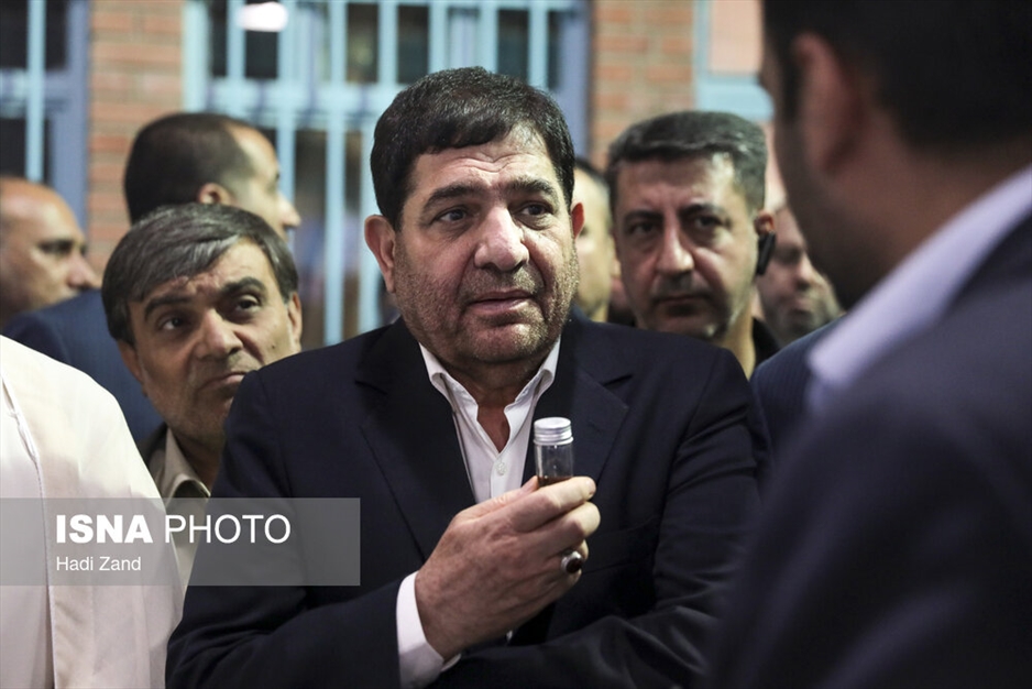 بازدید معاون اول رییس جمهور از پروژه‌های فناوری دانشگاه امام حسین علیه‌السلام