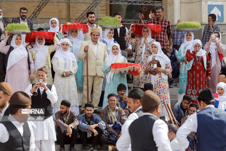 نمایشگاه «روستا آباد»