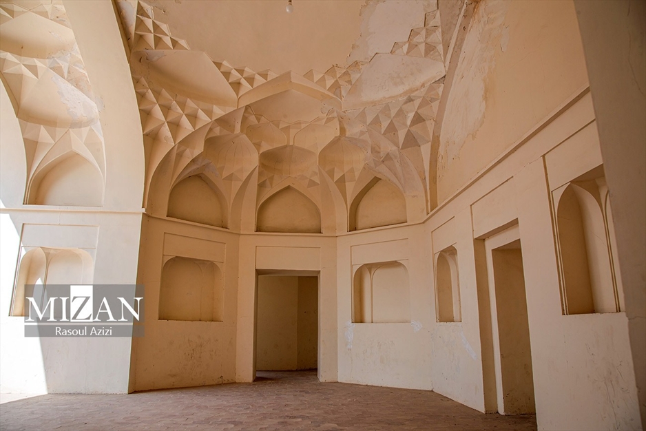  عمارت خورشید - کلات نادری