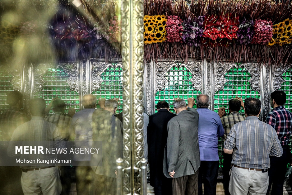 آیین تعویض پرچم حرم حضرت عبدالعظیم حسنی علیه‌السلام