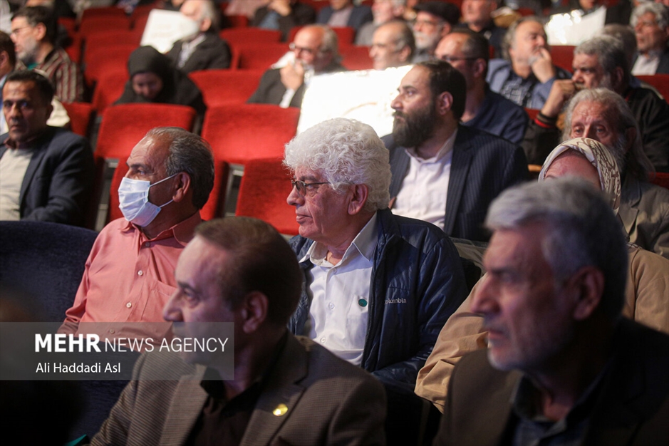 گردهمایی هنرمندان در حمایت از مردم مظلوم فلسطین