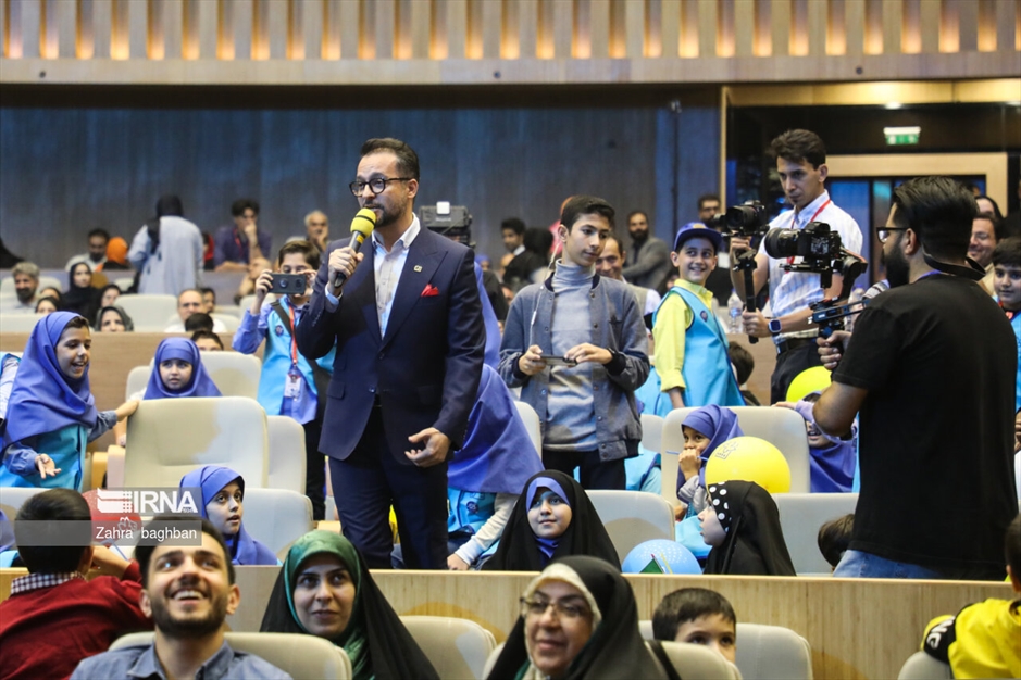 افتتاحیه سی‌وپنجمین جشنواره فیلم‌های کودکان‌ونوجوانان