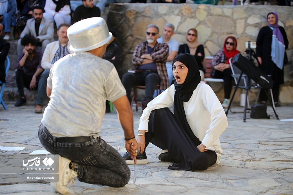 تئاترخیابانی مریوان