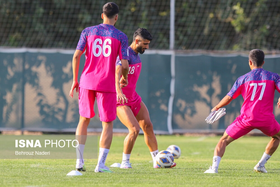 تمرین تیم سپاهان پیش از دیدار با الاتحاد عربستان