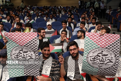 گردهمایی دانشجویان بین المللی دانشگاه علوم پزشکی در حمایت از غزه