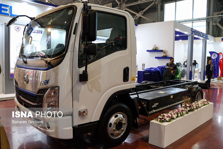 هفدهمین نمایشگاه تخصصی صنعت خودرو در اصفهان