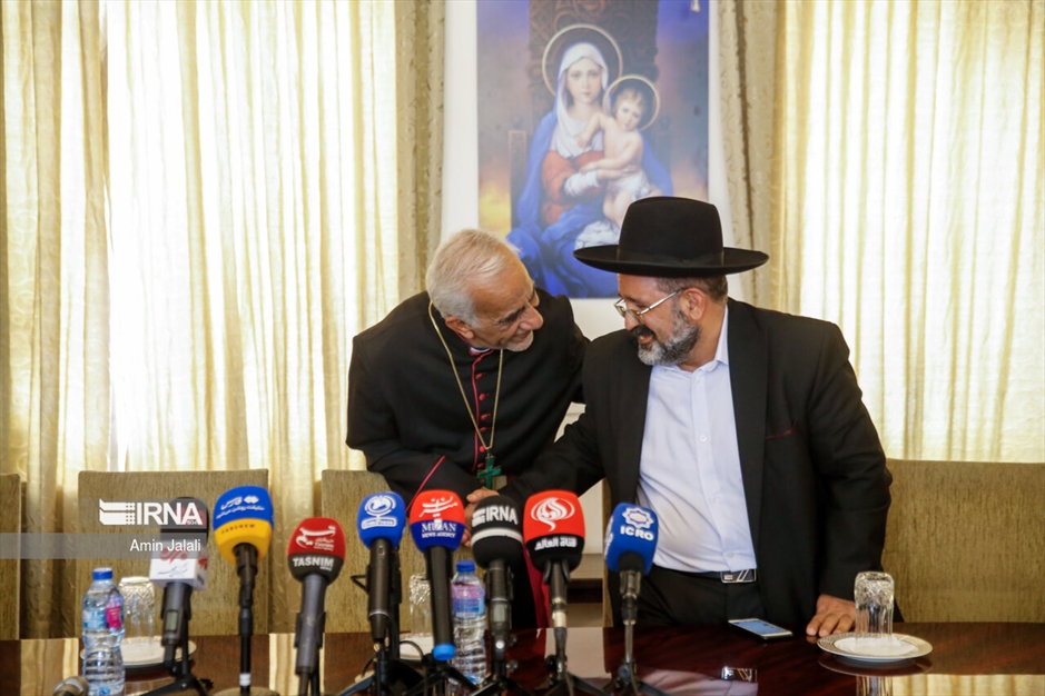 نشست خبری رهبران اقلیت‌های دینی