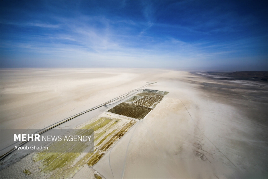 دریاچه خشک شده