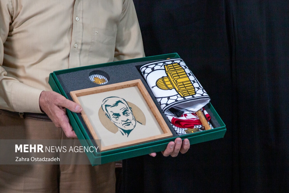 آئین رونمائی از پوستر و فراخوان جشنواره عمار