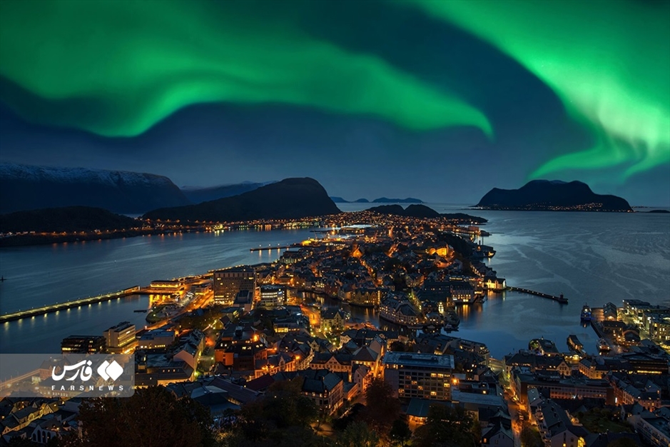 شفق قطبی؛ پدیده‌ جذّابِ جوّی