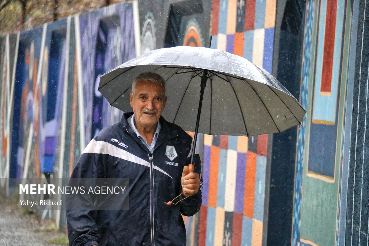 بارش باران و آبگرفتگی معابر در کرمانشاه
