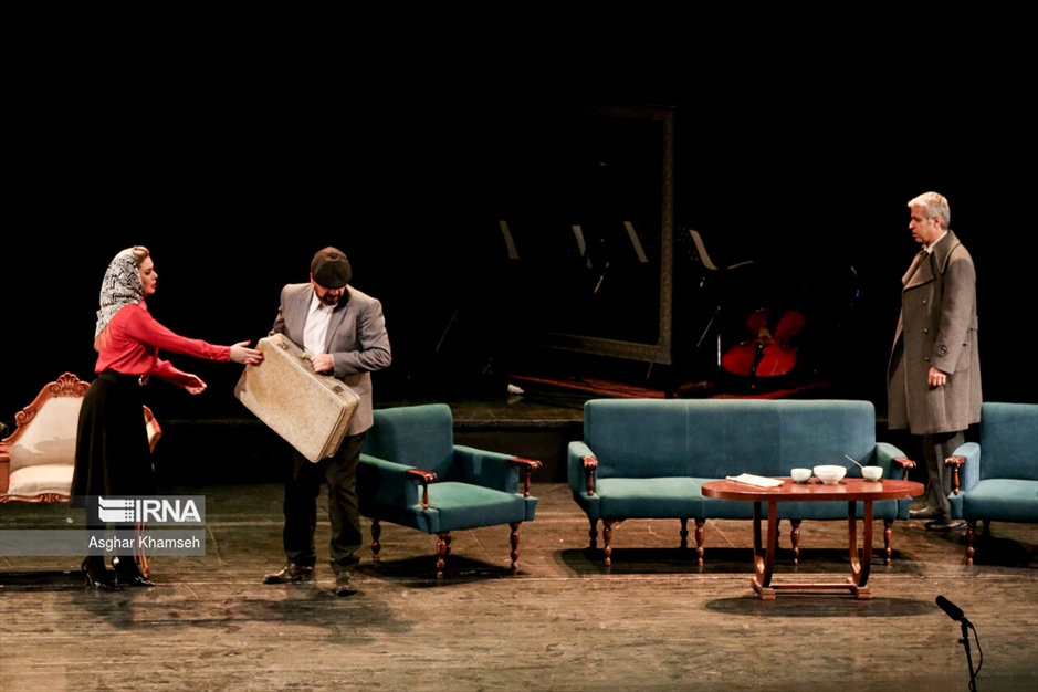 کنسرت نمایش « قصه ترانه های ماندگار»