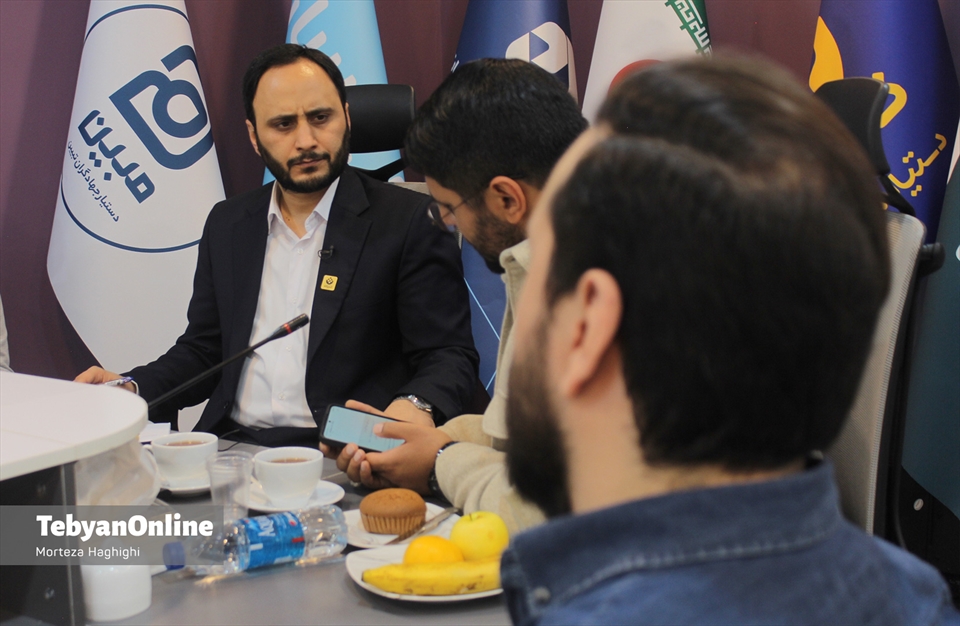 بازدید سخنگو و دبیر هیات دولت  از موسسه تبیان 