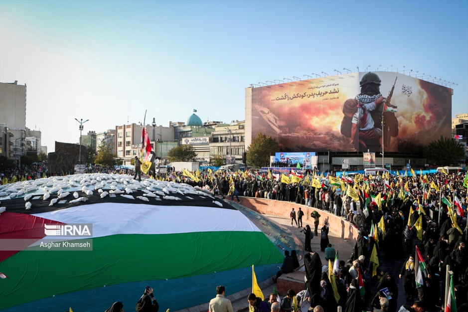 تجمع مردم در حمایت از کودکان غزه