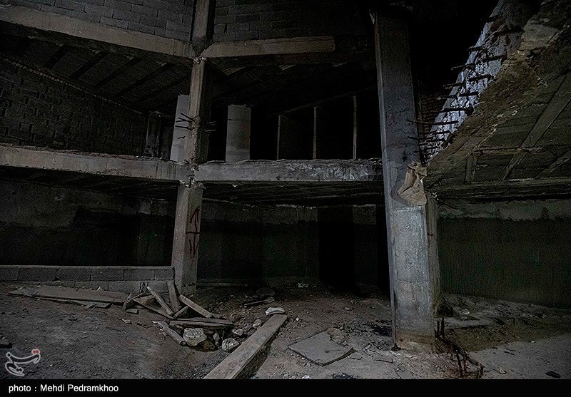 وضعیت ساختمان عدالت ۲ اهواز یکسال بعد از ریزش متروپل