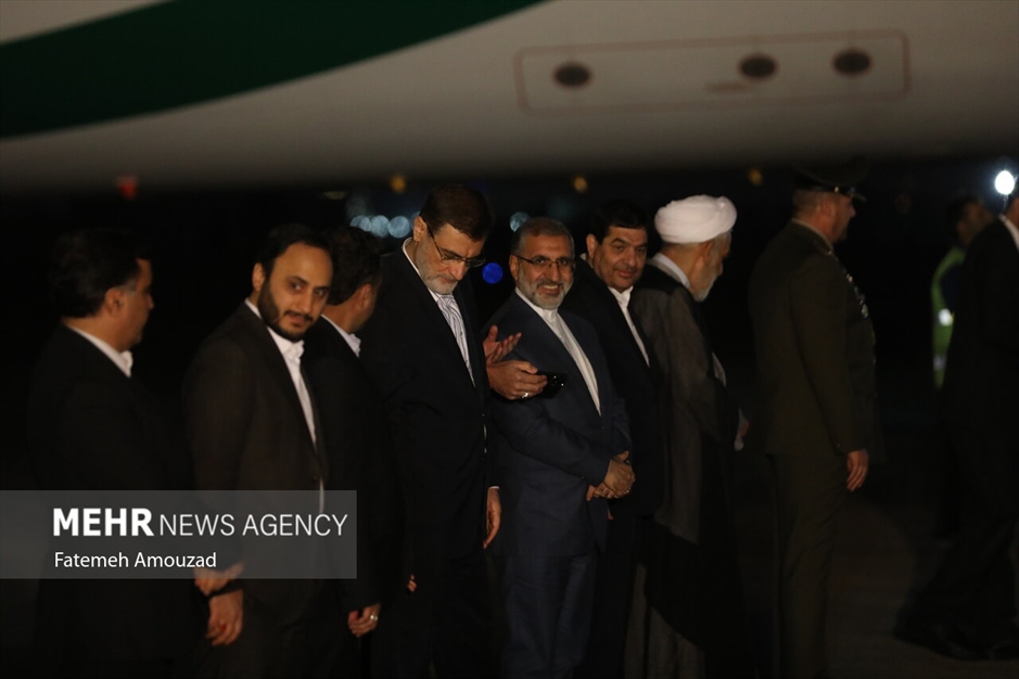 استقبال از رئیس جمهور در بازگشت از سفر به تاجیکستان و ازبکستان 