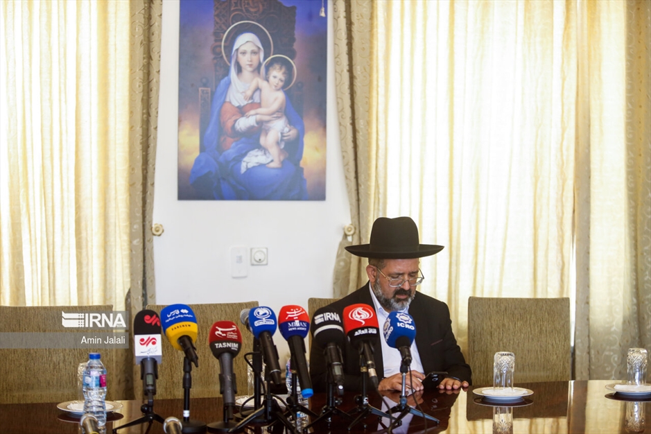 نشست خبری رهبران اقلیت‌های دینی