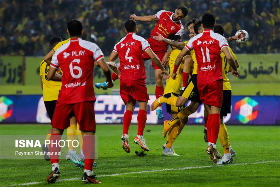 هفته دهم لیگ برتر فوتبال؛ سپاهان - پرسپولیس