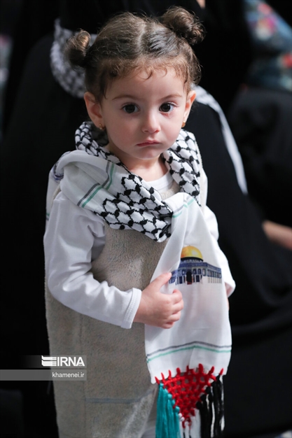 دیدار دانش‌آموزان و دانشجویان با رهبر انقلاب