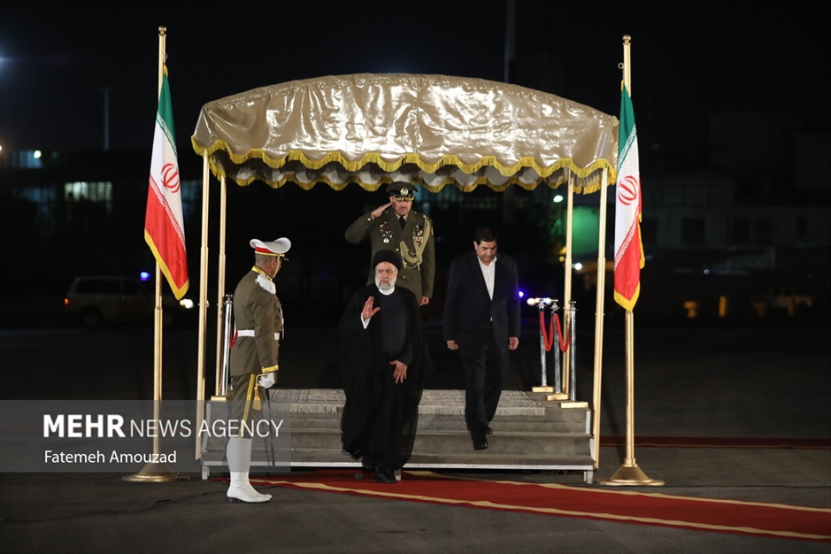 استقبال از رئیس جمهور در بازگشت از سفر به تاجیکستان و ازبکستان 