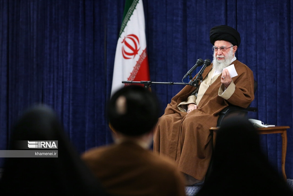 دیدار اعضای ستاد برگزاری کنگره بین‌المللی بزرگداشت علامه طباطبائی با رهبر انقلاب