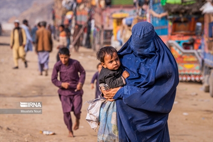 کمپ مهاجران افغانستانی در منطقه مرزی تورخم