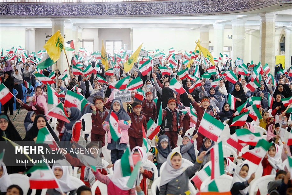 همایش بزرگ سروهای کوچک