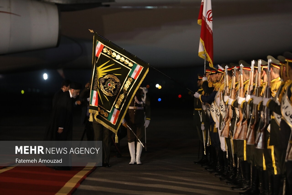 استقبال از رئیس جمهور در بازگشت از سفر به تاجیکستان و ازبکستان 