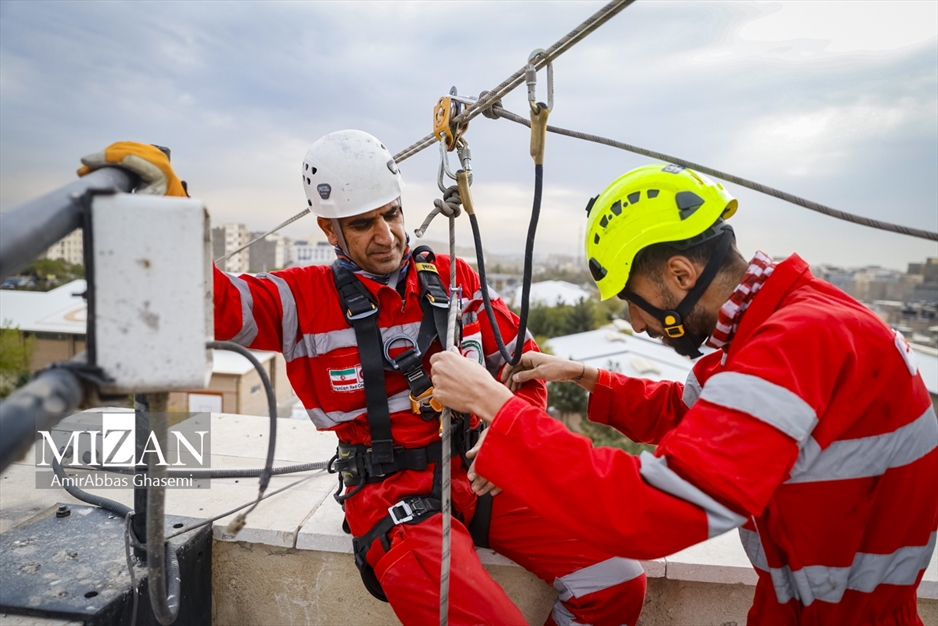 مراسم تجهیز مراکز عملیاتی شعب جمعیت هلال احمر استان تهران